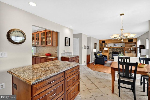 92 BRADFORD LANE, Plainsboro, NJ 08536