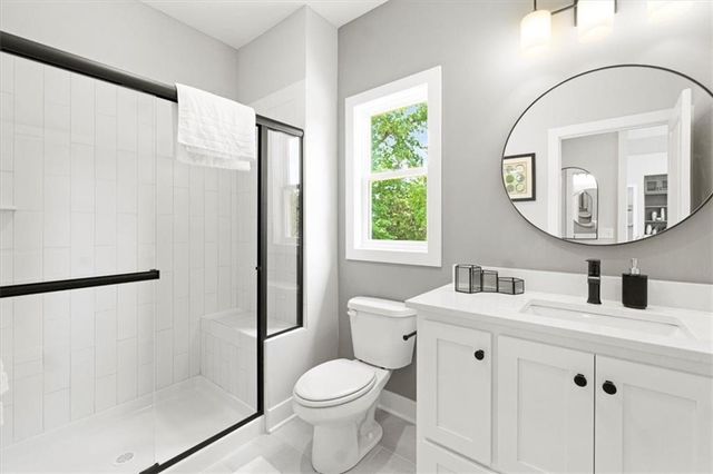 7007 N Kirkwood Avenue, Kansas City, MO 64151