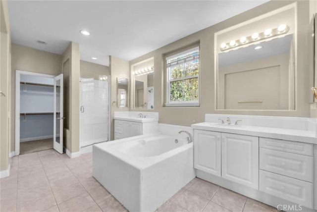23 Carpenteria, Irvine, CA 92602