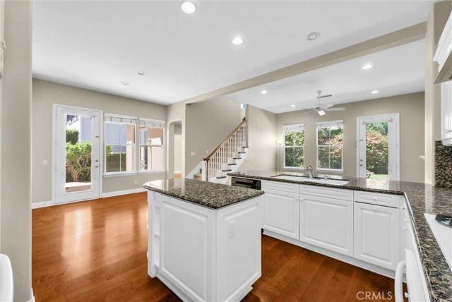 23 Carpenteria, Irvine, CA 92602