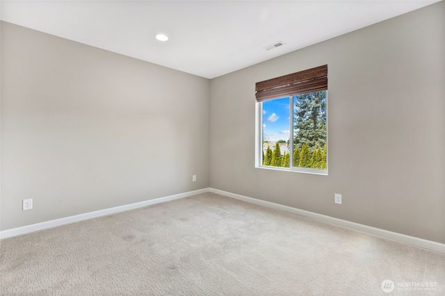 8003 16th Street SE, Lake Stevens, WA 98258