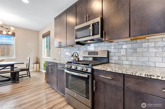 8003 16th Street SE, Lake Stevens, WA 98258