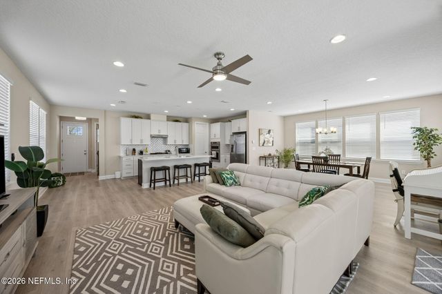 12 BAY LAKE Drive, Ponte Vedra, FL 32081