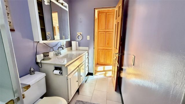 406 Swayze Street, Marshalltown, IA 50158