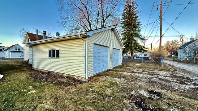 406 Swayze Street, Marshalltown, IA 50158