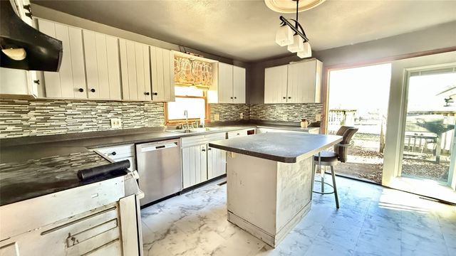 406 Swayze Street, Marshalltown, IA 50158