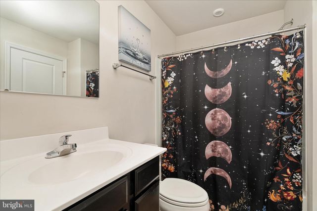 33 SEBAGO PL, Martinsburg, WV 25403