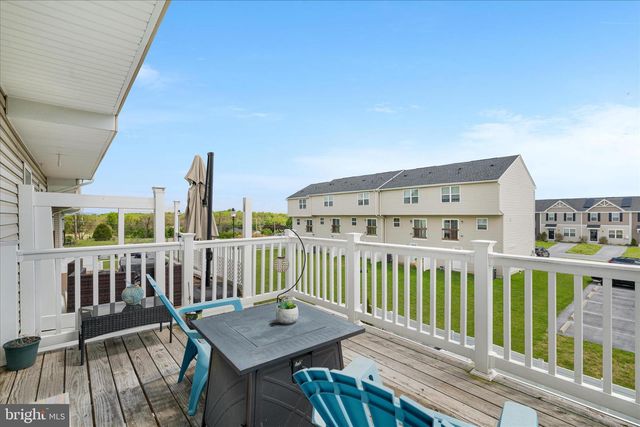 33 SEBAGO PL, Martinsburg, WV 25403