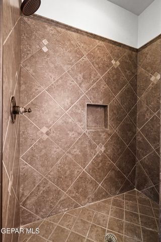 7271 CAMINO DEL SOL Drive, El Paso, TX 79911