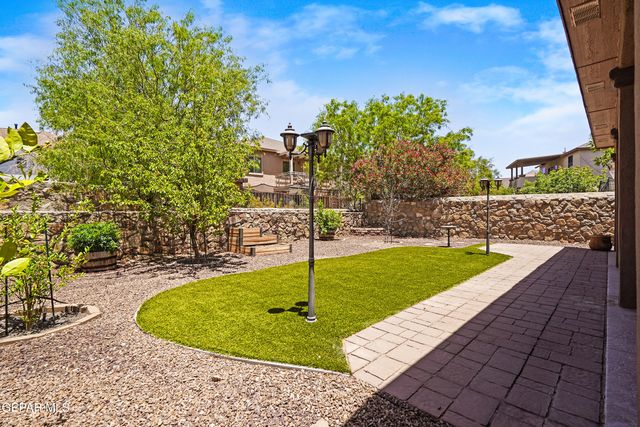 7271 CAMINO DEL SOL Drive, El Paso, TX 79911