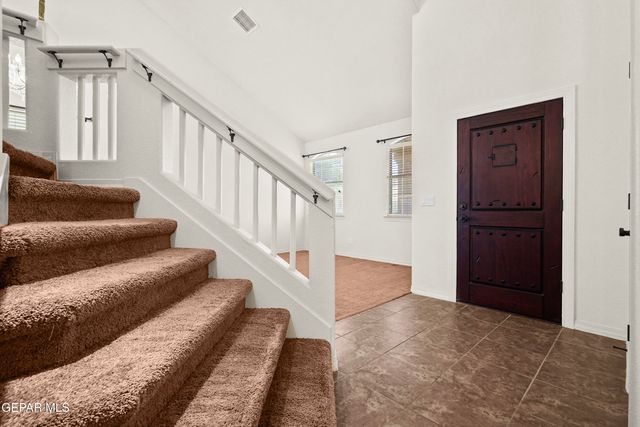 7271 CAMINO DEL SOL Drive, El Paso, TX 79911