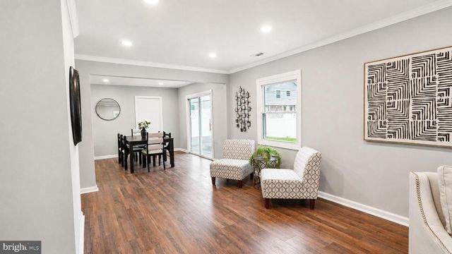 8 MARBLESTONE LN, Willingboro, NJ 08046