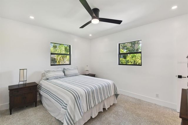 301 AURORA STREET E, Venice, FL 34285