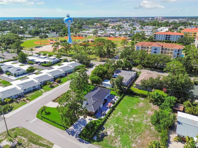 301 AURORA STREET E, Venice, FL 34285