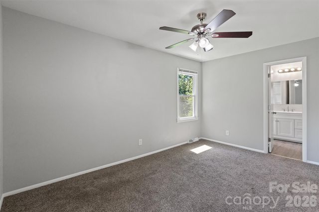 7100 Covecreek Drive, Charlotte, NC 28215