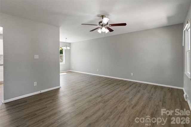 7100 Covecreek Drive, Charlotte, NC 28215