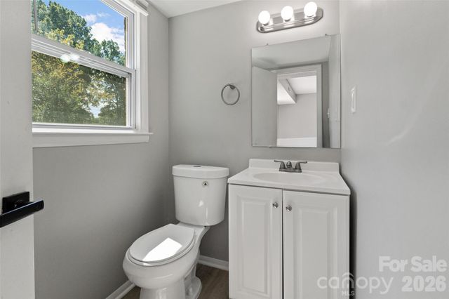 7100 Covecreek Drive, Charlotte, NC 28215