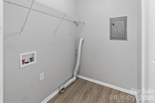 7100 Covecreek Drive, Charlotte, NC 28215