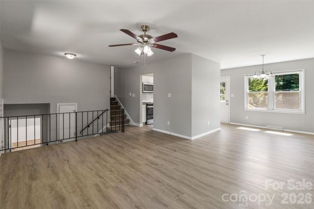 7100 Covecreek Drive, Charlotte, NC 28215