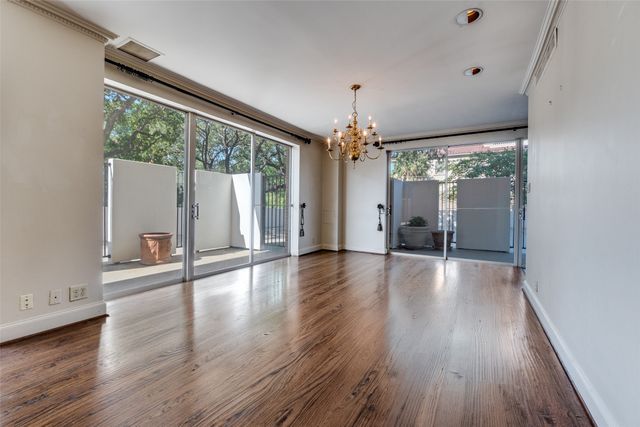 3601 Turtle Creek Boulevard T3, Dallas, TX 75219