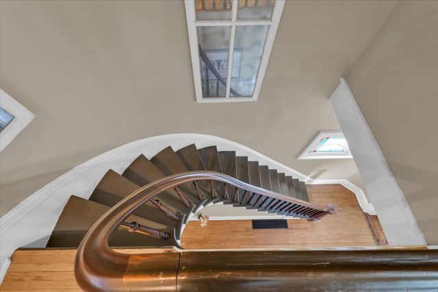 320 E Locust Street, Watseka, IL 60970