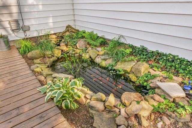 320 E Locust Street, Watseka, IL 60970