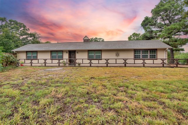 730 E Hull Street, Denison, TX 75021