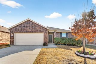 1424 Vernon Drive, Aubrey, TX 76227