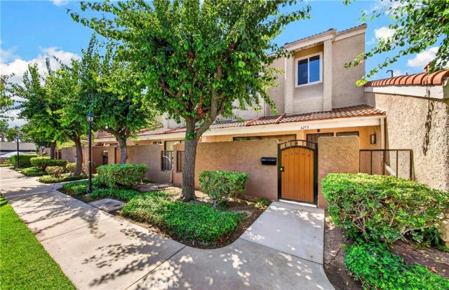 6273 Lincoln, Buena Park, CA 90620