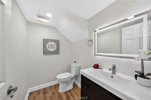 6273 Lincoln, Buena Park, CA 90620