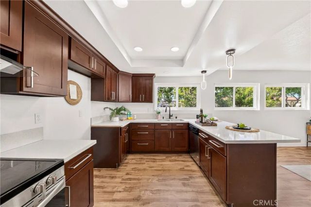 6273 Lincoln, Buena Park, CA 90620