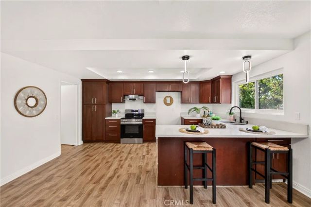 6273 Lincoln, Buena Park, CA 90620
