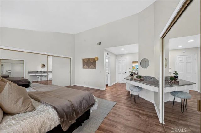 6273 Lincoln, Buena Park, CA 90620