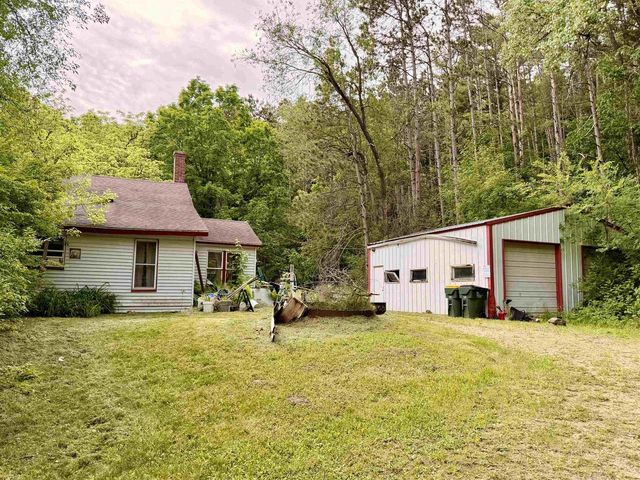 763 Bridge Street, Wonewoc, WI 53968