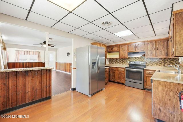 5 Revere Court, Whiting, NJ 08759