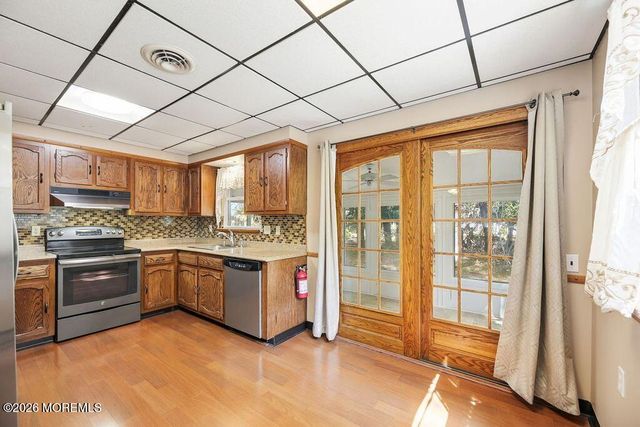 5 Revere Court, Whiting, NJ 08759