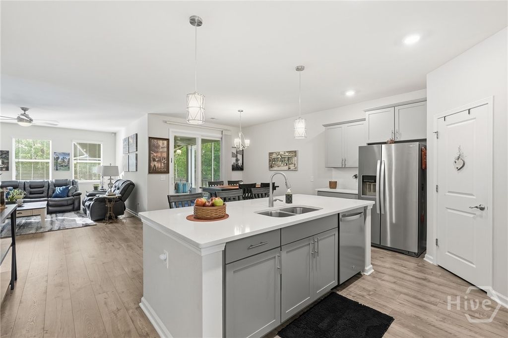 Image 12 of property listing at 120 River Run Drive, Pooler, GA 31322