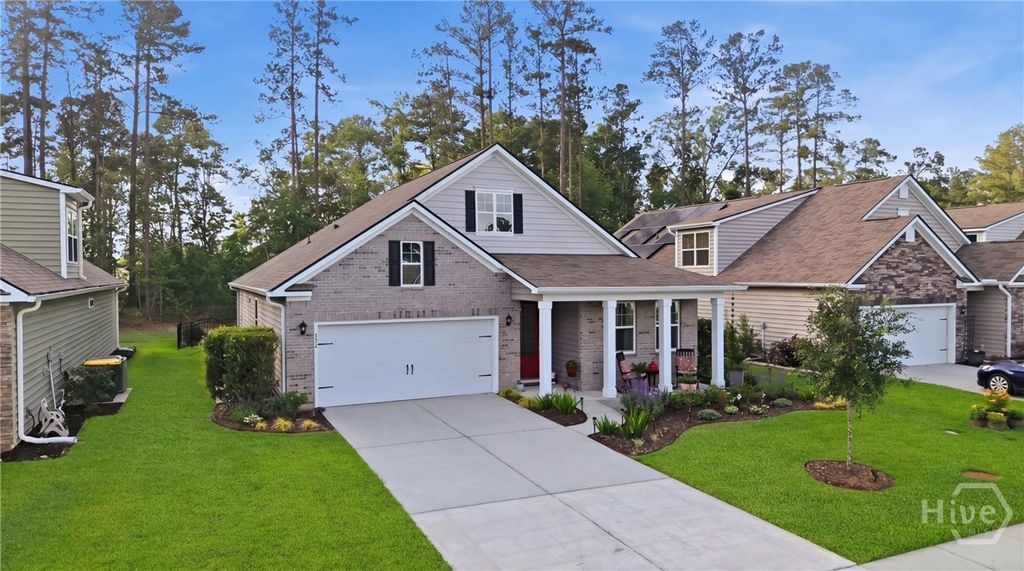 Image 8 of property listing at 120 River Run Drive, Pooler, GA 31322
