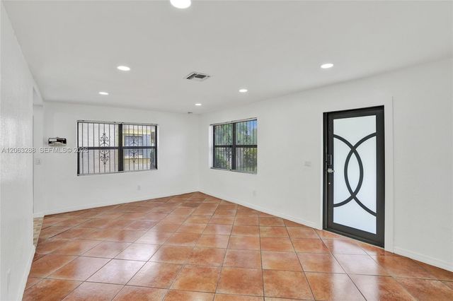 10366 SW 172nd St, Miami, FL 33157