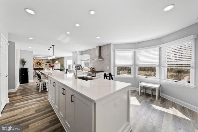 13 SILVER LAKE DR, Shamong, NJ 08088