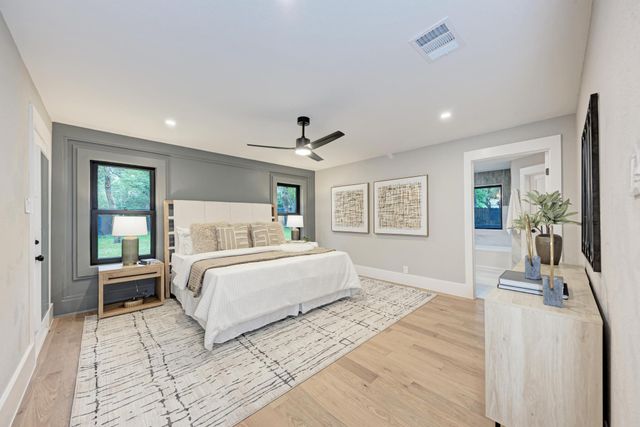 9401 Topridge DR, Austin, TX 78750