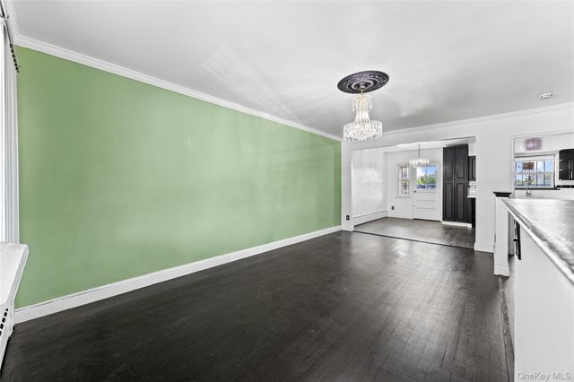 3302 Tiemann Avenue, Bronx, NY 10469