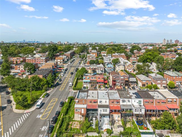 3302 Tiemann Avenue, Bronx, NY 10469