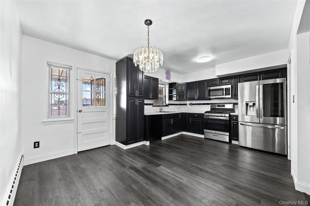 3302 Tiemann Avenue, Bronx, NY 10469