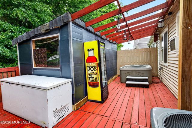 536 Iron Kettle Road, Toms River, NJ 08753