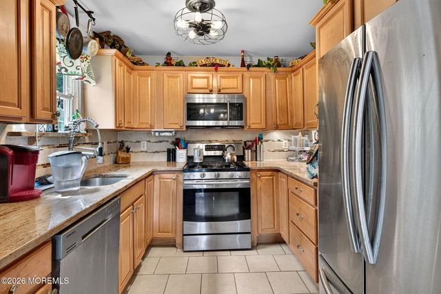 536 Iron Kettle Road, Toms River, NJ 08753