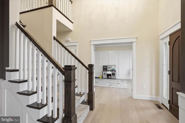 354 AMBER DR, Lititz, PA 17543