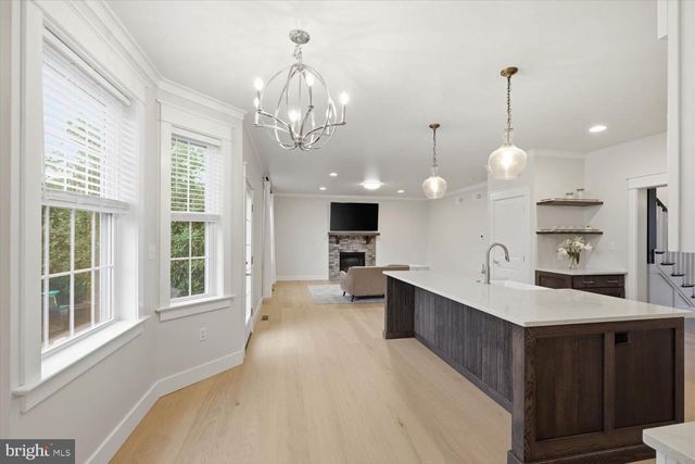 354 AMBER DR, Lititz, PA 17543