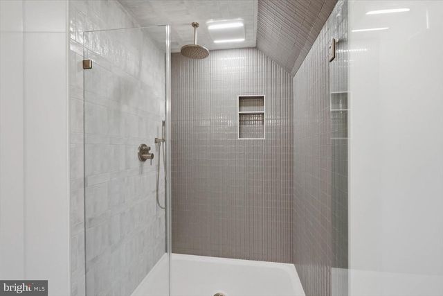 354 AMBER DR, Lititz, PA 17543