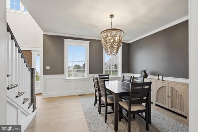354 AMBER DR, Lititz, PA 17543
